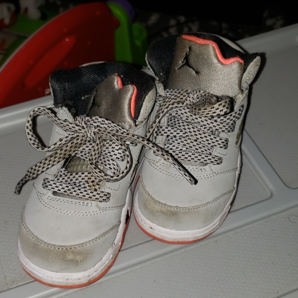 Kids shoes